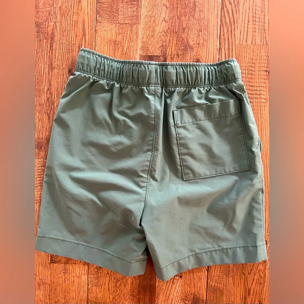 New Crewcuts Tech Dock Shorts in‎ Pale Spinach size 7 F